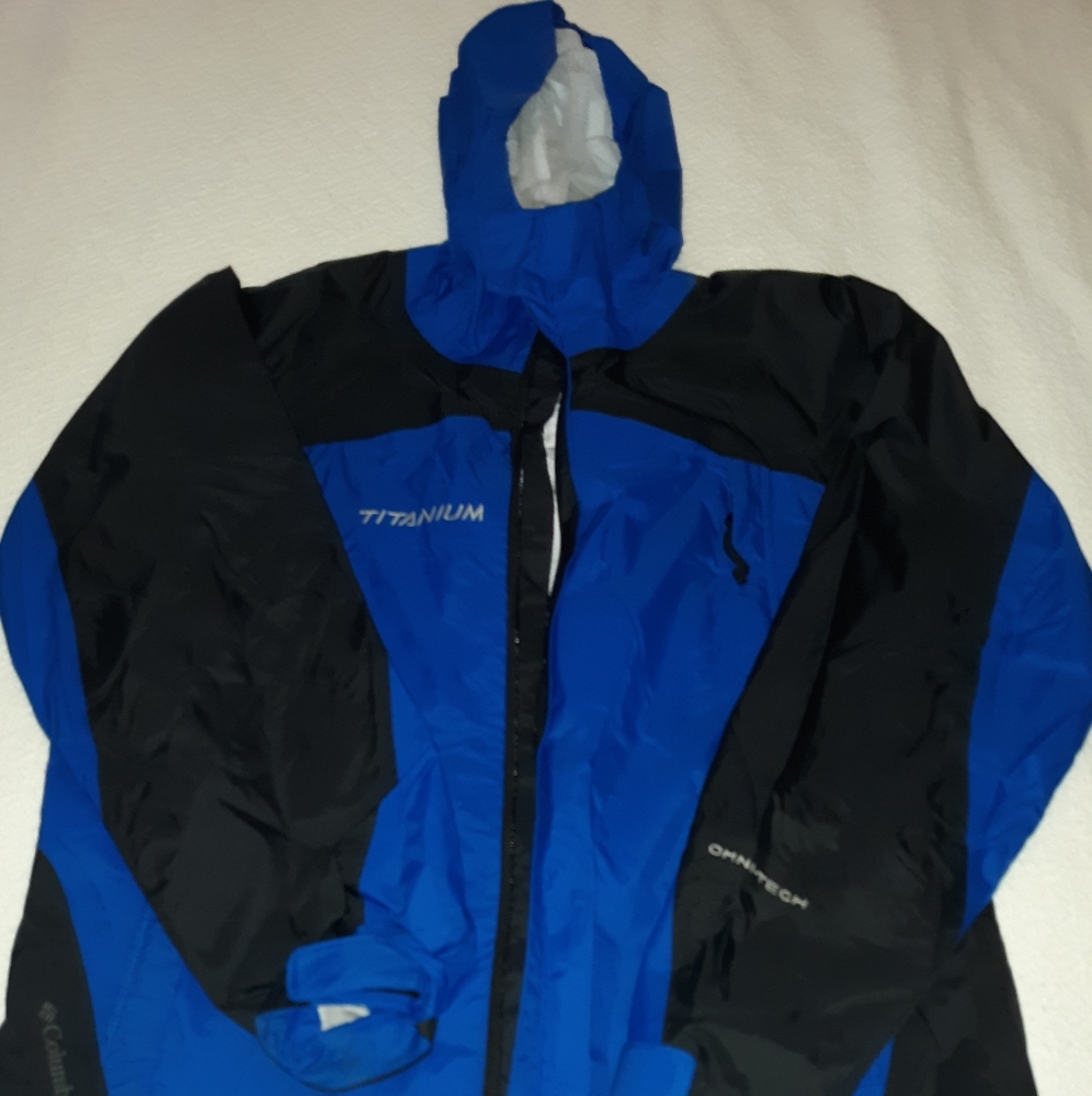 Boy's Columbia jacket